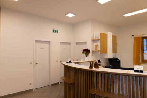 Empfangsraum Ordination Dr. Prieschl